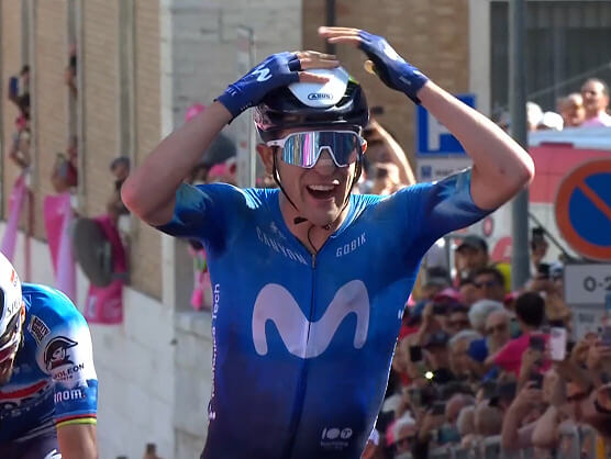 Giro de Italia: Pelayo Sánchez puede con Julian Alaphilippe en la etapa del sterrato Giro de Italia: Pelayo Sánchez puede con Julian Alaphilippe en la etapa del sterrato