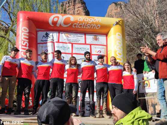 Gabriel Torralba y Nastasia Gimnez triunfan en la Reino de los Mallos Enduro Race