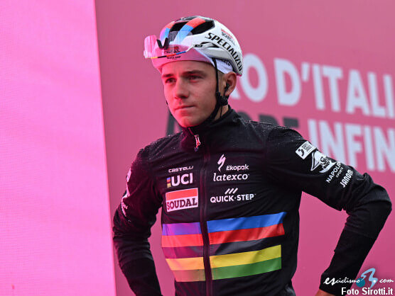Remco Evenepoel, hospitalizado tras un accidente durante un entrenamiento Remco Evenepoel, hospitalizado tras un accidente durante un entrenamiento