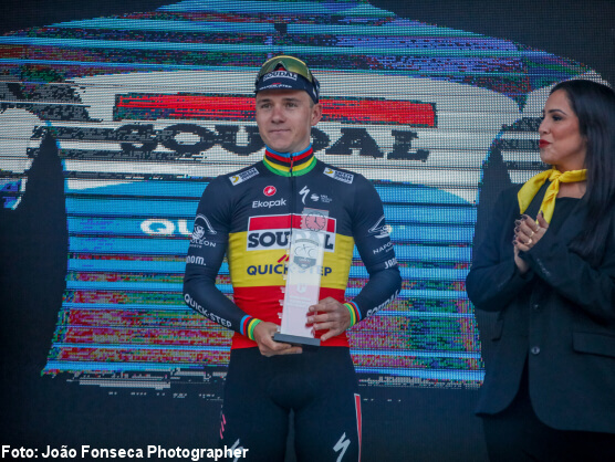 Remco Evenepoel se exhibe en la Figueira Champions Classic