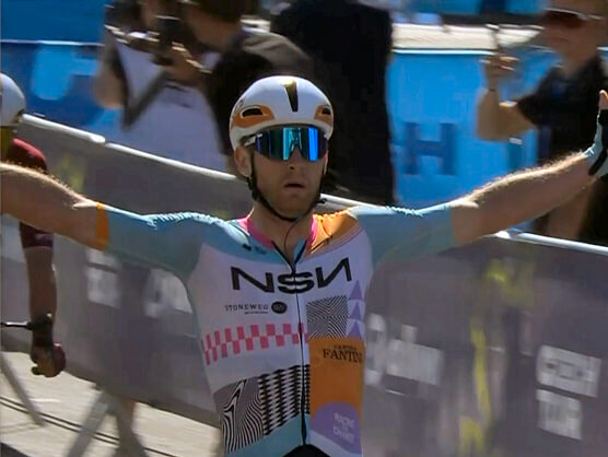 Riley Sheehan bate a Ben Turner y estrena el liderato de la Vuelta a Rep�blica Checa