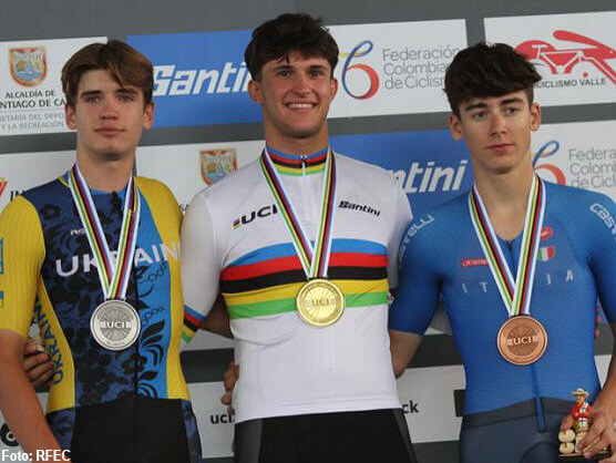 Rubn Snchez baa en oro a Espaa en el Mundial Junior de Pista de Cali