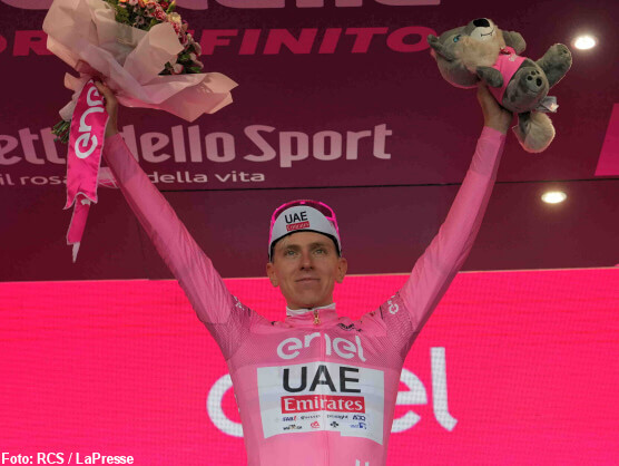 Tadej Pogacar: "Vestir de rosa y ganar en las tres grandes es un sueño hecho realidad" Tadej Pogacar: "Vestir de rosa y ganar en las tres grandes es un sueño hecho realidad"