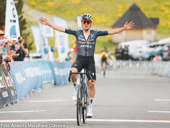 Tom Pidcock se lleva la Andorra MoraBanc Clàssica por delante de Carlos Verona Tom Pidcock se lleva la Andorra MoraBanc Clàssica por delante de Carlos Verona
