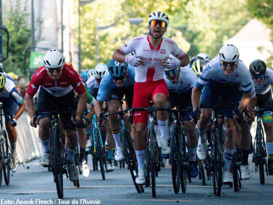 Tour del Porvenir: Riley Pickrell gana la segunda etapa, Michal Pomorski nuevo lder