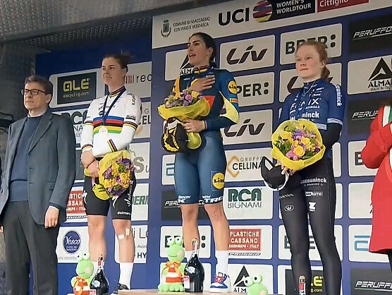 Elisa Balsamo puede con Lotte Kopecky y Puck Pieterse en el Trofeo Alfredo Binda Elisa Balsamo puede con Lotte Kopecky y Puck Pieterse en el Trofeo Alfredo Binda