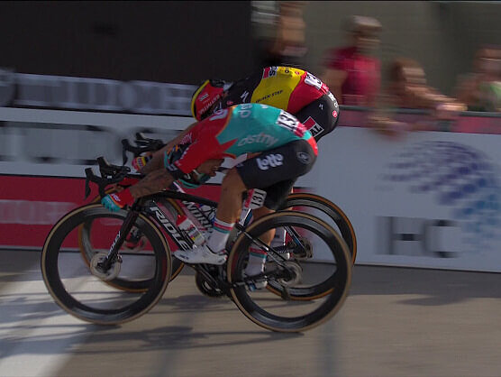 El UAE Tour arranca con el sprint ms ajustado de la temporada que gana Tim Merlier