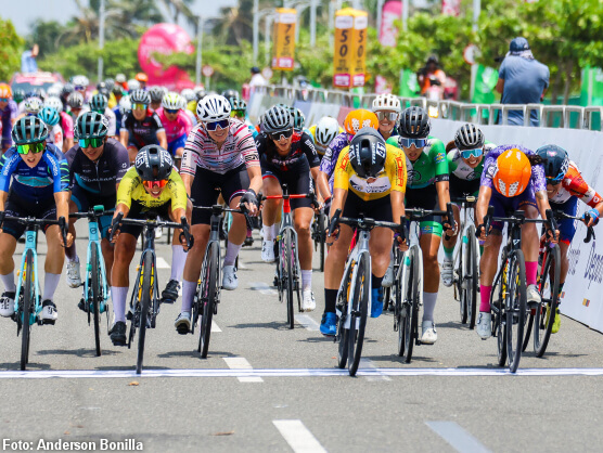 Vuelta a Colombia Femenina: Paula Andrea Carrasco gana en Barranquilla, Diana Peñuela líder Vuelta a Colombia Femenina: Paula Andrea Carrasco gana en Barranquilla, Diana Peñuela líder