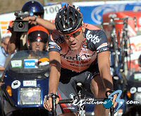 Cadel Evans recoge el premio al mejor ciclista del año en Australia Cadel Evans recoge el premio al mejor ciclista del año en Australia