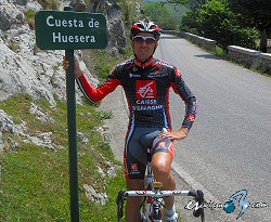 Vuelta a España: David Arroyo reconoció los finales en alto de Peñacabarga, los Lagos y Cotobello Vuelta a España: David Arroyo reconoció los finales en alto de Peñacabarga, los Lagos y Cotobello