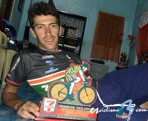 Edgar Nohales renueva con 7 Eleven 
