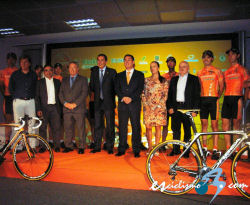 Euskaltel-Euskadi aspira a repetir el papel del pasado año en su 12º Tour Euskaltel-Euskadi aspira a repetir el papel del pasado año en su 12º Tour