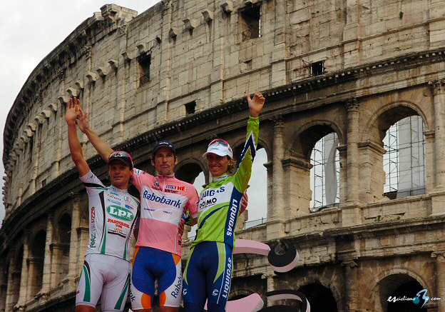 Menchov se adjudica el Giro del Centerario