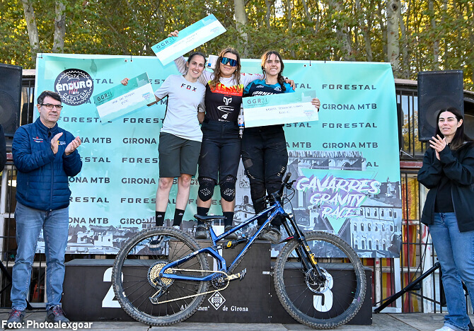 Nastacia Gimnez domina la categora femenina