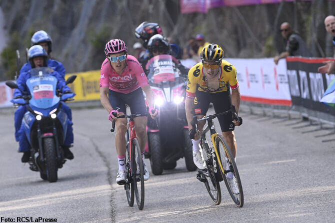 Geraint Thomas y Primoz Roglic
