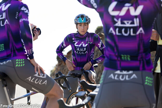Maillot del equipo Liv-AlUla-Jayco para 2025