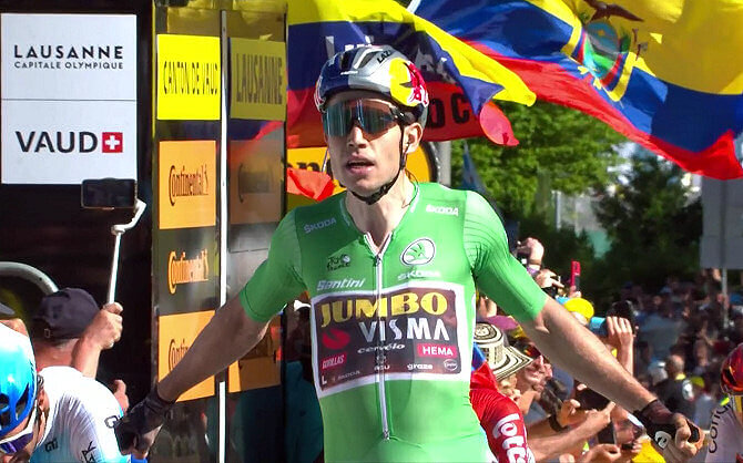 Wout van Aert gana en Lausana