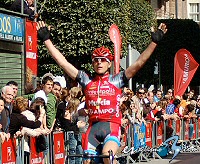Javier Chacón se llevó el Trofeo Guerrita y Jorge Martín es el nuevo líder Javier Chacón se llevó el Trofeo Guerrita y Jorge Martín es el nuevo líder