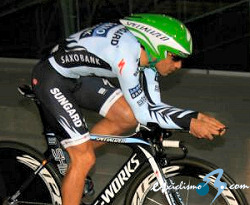 Jesús Hernández, sobre la absolución de Contador: "Lo hemos recibido como la mayor de las victorias" Jesús Hernández, sobre la absolución de Contador: "Lo hemos recibido como la mayor de las victorias"