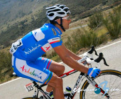 Volta a Catalunya: Rosendo buscó sus opciones con 140 Km de escapada Volta a Catalunya: Rosendo buscó sus opciones con 140 Km de escapada