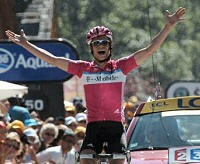 Tour de Francia: Linus Gerdemann se adjudica la primera etapa de montaña y el maillot amarillo Tour de Francia: Linus Gerdemann se adjudica la primera etapa de montaña y el maillot amarillo