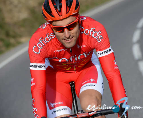 Luis Ángel Maté apura la pretemporada en Oliva con Cofidis Luis Ángel Maté apura la pretemporada en Oliva con Cofidis