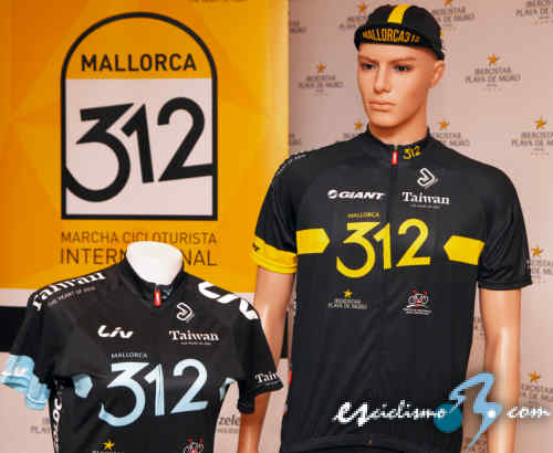 Presentados los maillots oficiales de la Mallorca 312-Giant-Taiwán Presentados los maillots oficiales de la Mallorca 312-Giant-Taiwán