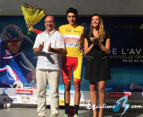 Marc Soler cumple y se viste de amarillo en el Tour del Porvenir