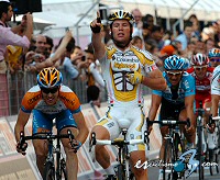 Giro de Italia: Clasificaciones tras la disputa de la novena etapa