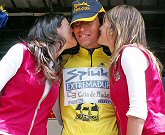 Pedro Romero se lleva la Vuelta a Extremadura y Javier Benítez repite victoria de etapa Pedro Romero se lleva la Vuelta a Extremadura y Javier Benítez repite victoria de etapa