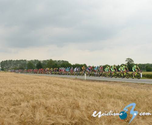 El Giro de Italia anuncia los equipos invitados para la edición de 2016 El Giro de Italia anuncia los equipos invitados para la edición de 2016