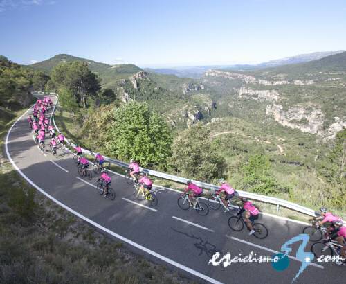 La Polar Gran Fondo La Mussara-Reus tiñó de rosa las carreteras de Tarragona La Polar Gran Fondo La Mussara-Reus tiñó de rosa las carreteras de Tarragona