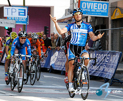 Vuelta a Asturias: Robert Förster se lleva el primer sector de la segunda etapa Vuelta a Asturias: Robert Förster se lleva el primer sector de la segunda etapa