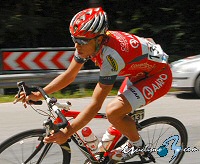 Sergio Domínguez recibe el alta médica tras 20 días hospitalizado por su caída en la Vuelta a España Sergio Domínguez recibe el alta médica tras 20 días hospitalizado por su caída en la Vuelta a España