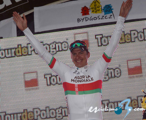Hutarovich lidera la Vuelta a Polonia tras ganar la primera etapa Hutarovich lidera la Vuelta a Polonia tras ganar la primera etapa